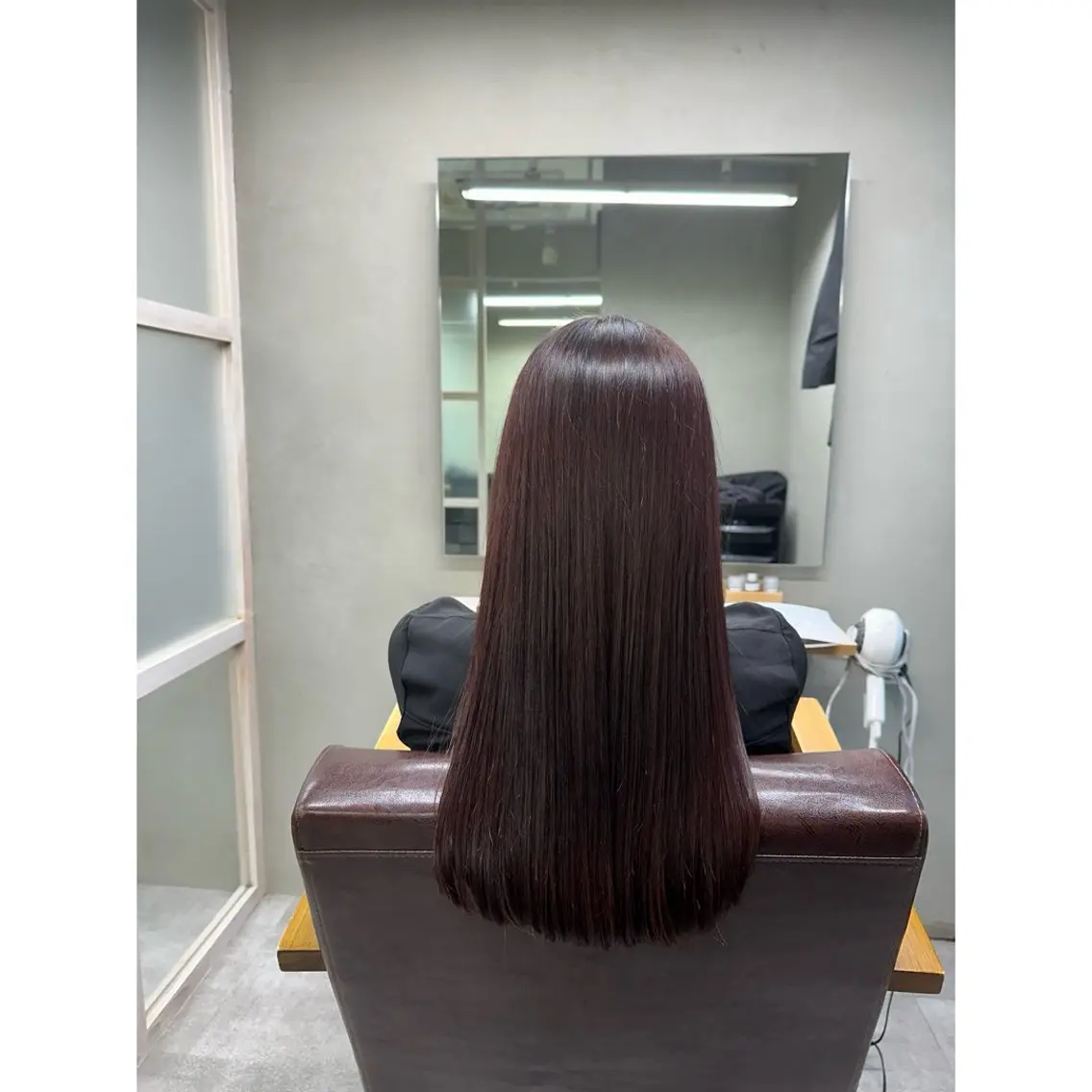 ロング カラー カット ヘアカラー トリートメント ｔｏｃｃａ /ｅｒｉのヘアスタイル
