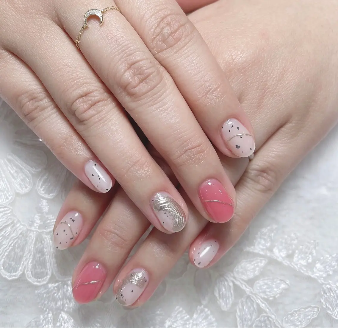 ネイル AURA NAIL 🌟鶴見店のネイルデザイン