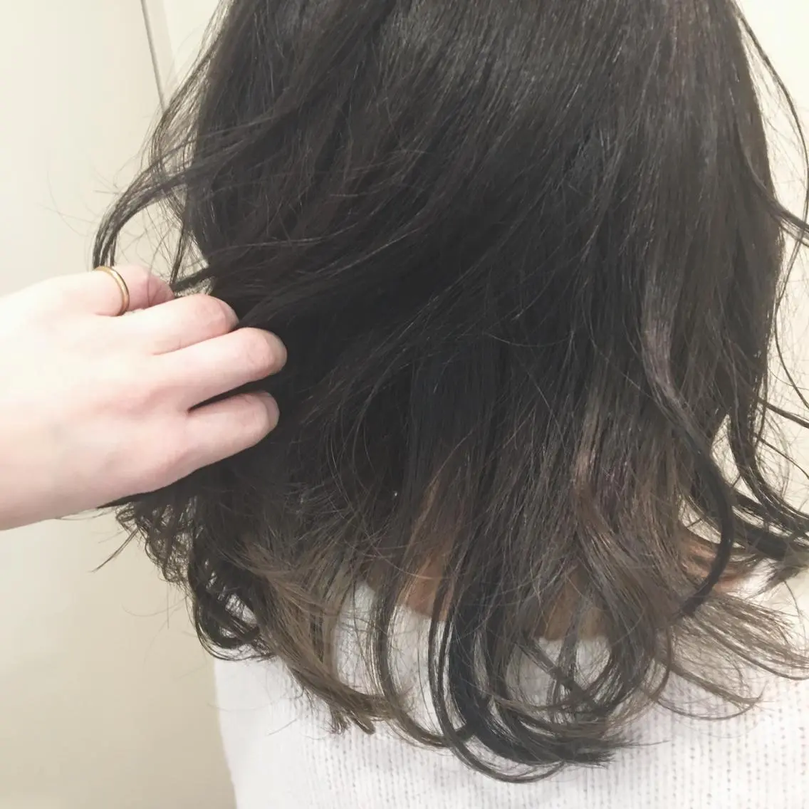 ミディアム カラー アディクシーカラー グレージュ インナーカラー 白浜 サキのヘアスタイル