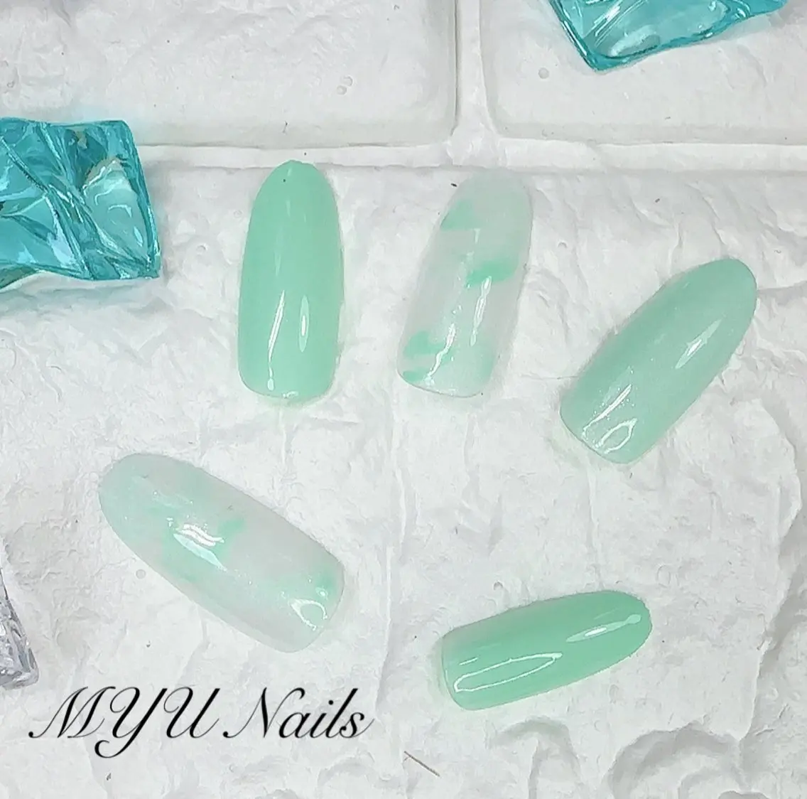 ネイル ジェルネイル 持ち込み パラジェル ニュアンスネイル🌈 MYU Nailsのネイルデザイン