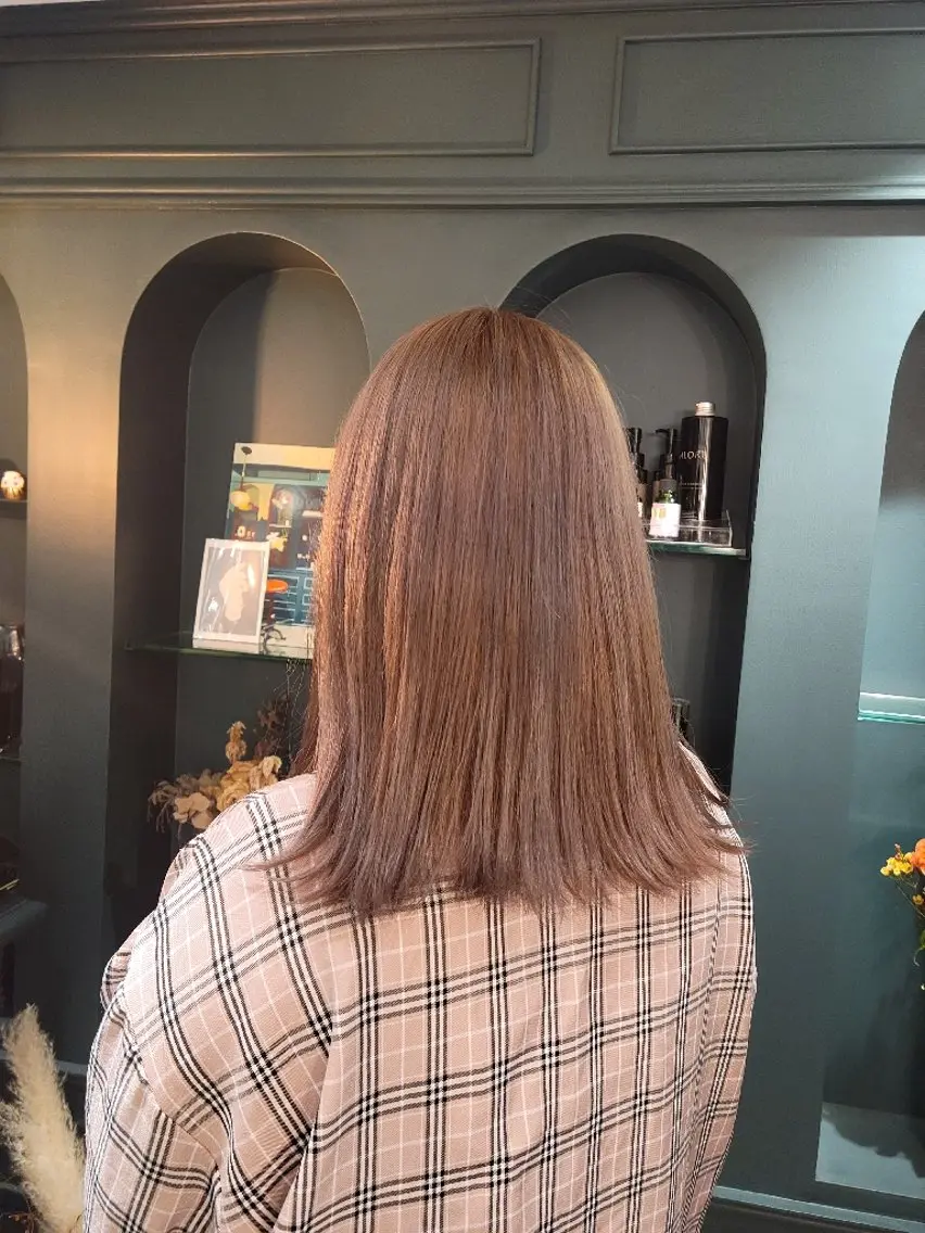 ミディアム ヘアカラー 【メンズ/レディース ✂️】momo🌷のヘアスタイル