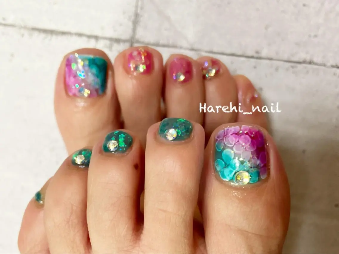 ネイル フットネイル Harehi_ nailのネイルデザイン