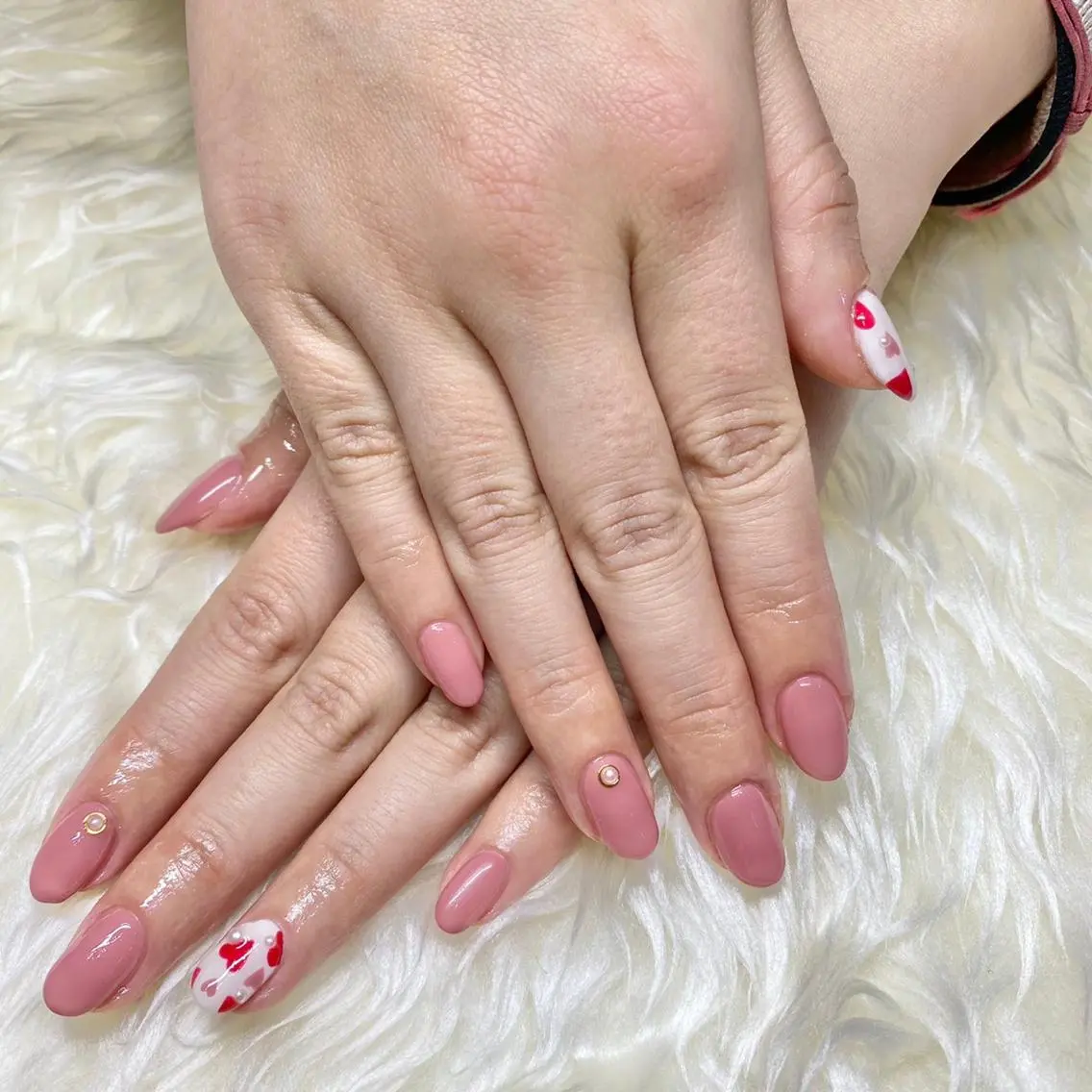 ネイル バレンタイン ハンドネイル Nail&eye Belire 新宿のネイルデザイン
