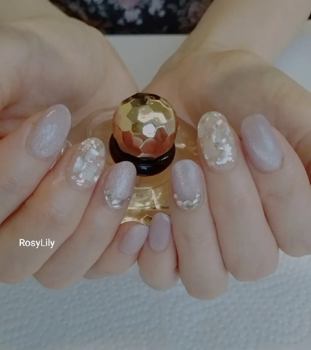 ネイル マグネットネイル ハンドネイル ハンドケア プライベートサロン Rosy Lilyのネイルデザイン