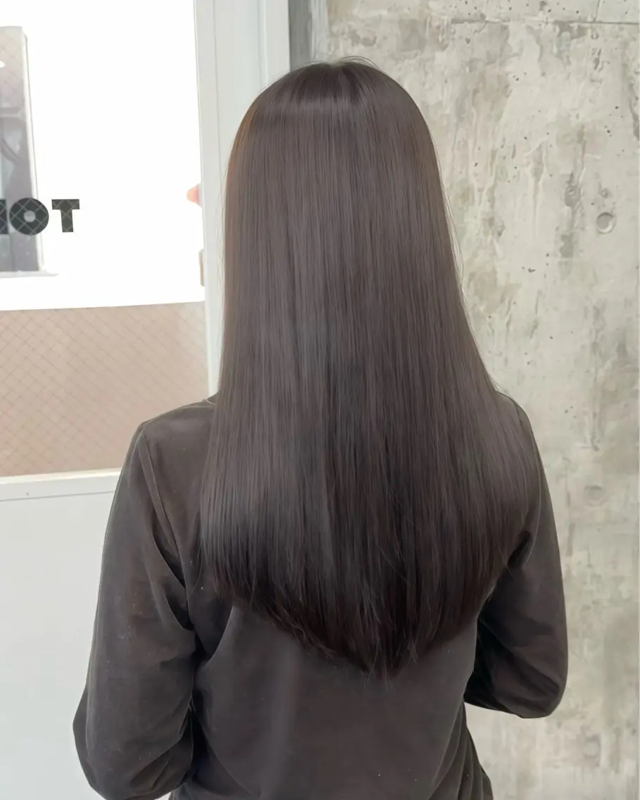 ロング カラー 透明感カラー グレージュ カット ヘアカラー トリートメント 高橋大樹/グレー ジュ/ブリーチなしのヘアスタイル