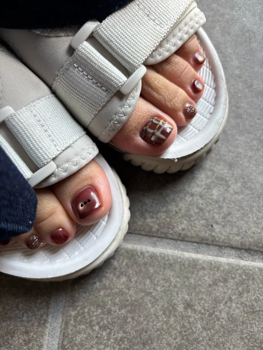 ネイル アートネイル フットネイル マグネットネイル ハンドネイル 109 nail salonのネイルデザイン