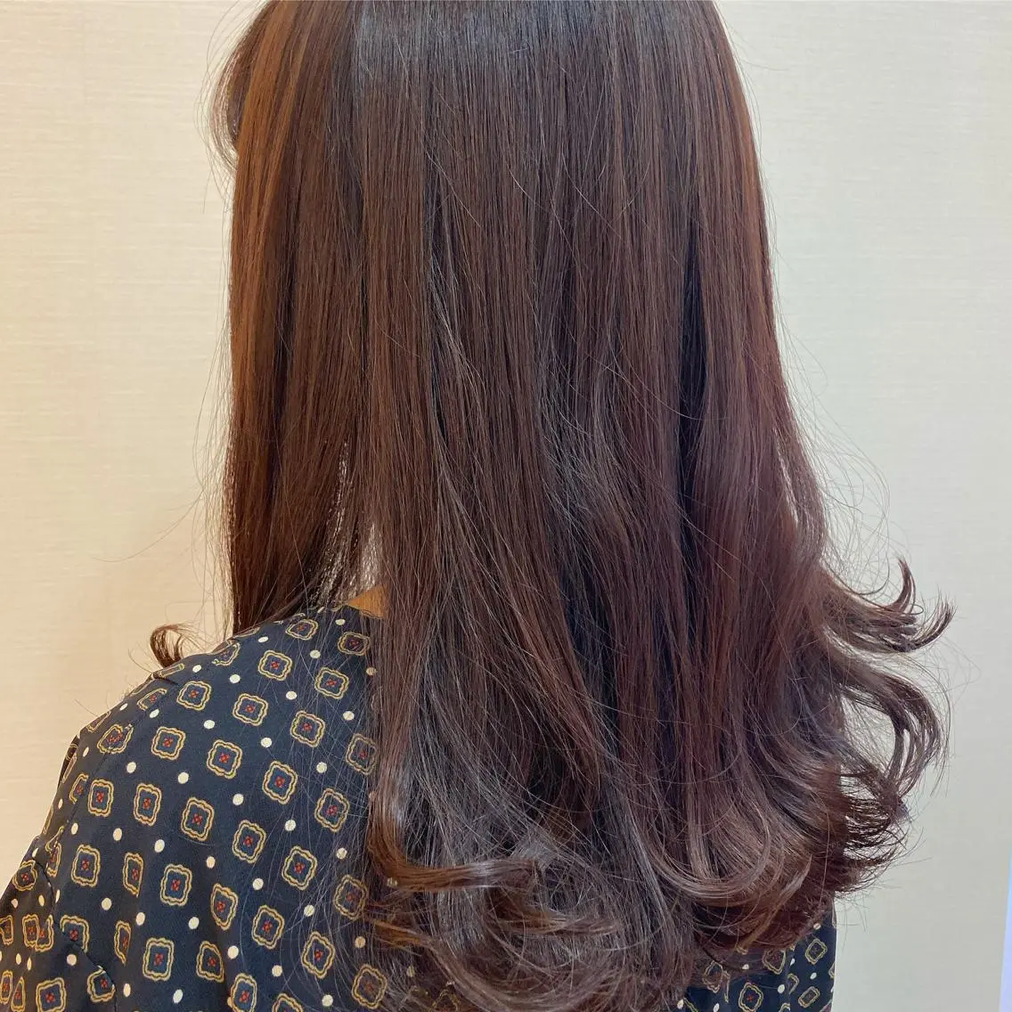 カラー ブラウンカラー パープルブラウン 🟢NEGi🟣 🫧髪質改善のヘアスタイル