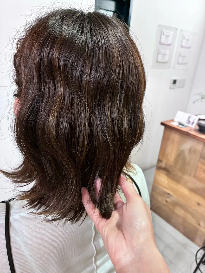 カラー 清水 美香のヘアスタイル