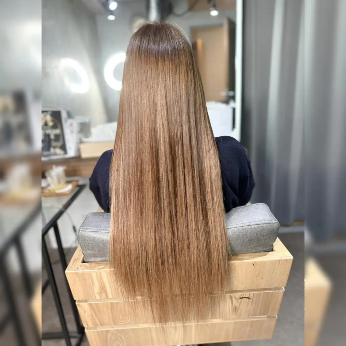 ロング パーマ カラー ヘアアレンジ メンズ キッズ シールエクステ メンズバレイヤージュ メンズブリーチ メンズハイライト メンズハイトーン 関西最安値🍓羽エ ク💛シールNO1◎のヘアスタイル