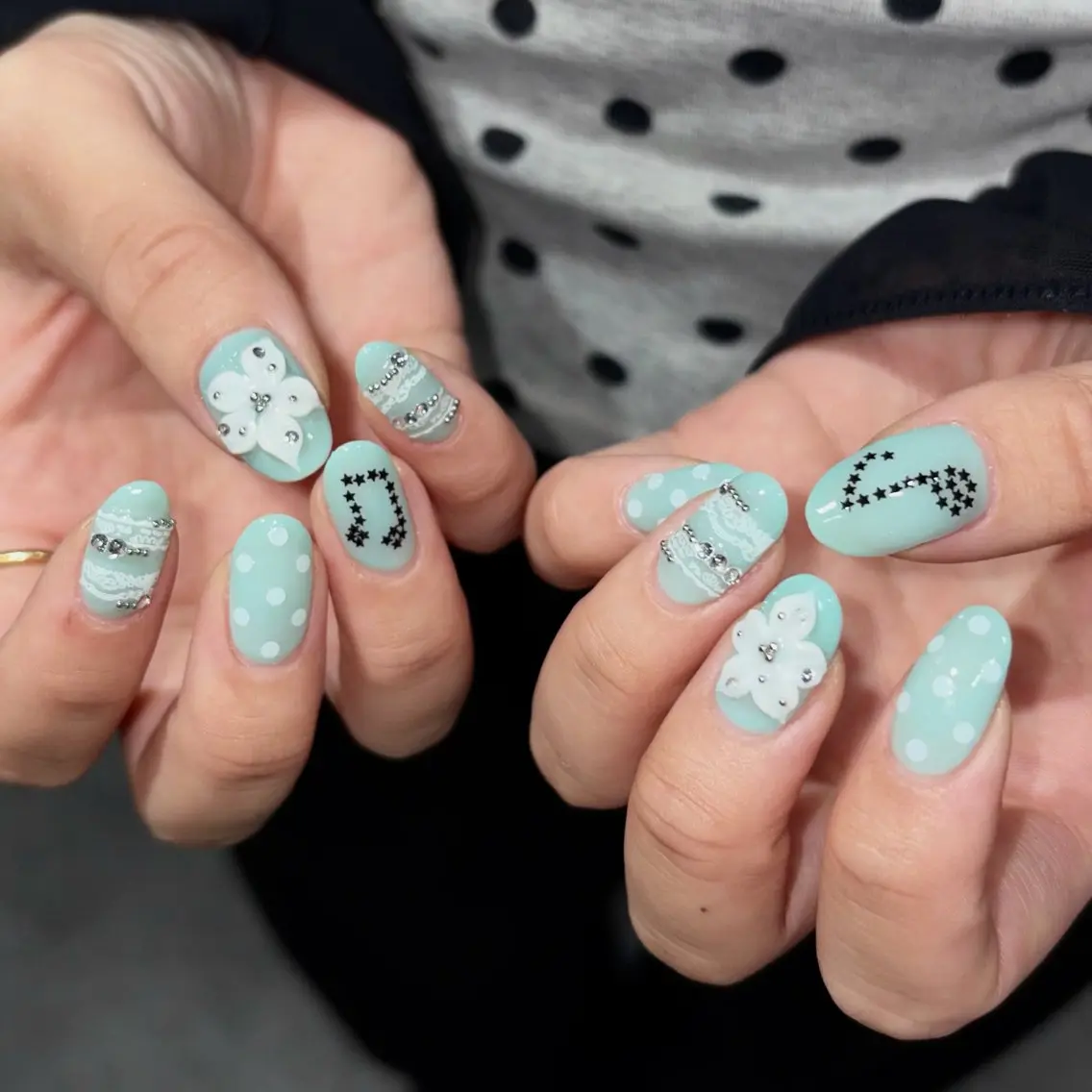 ネイル フラワーネイル ハンドネイル nailsalon TE-TOのネイルデザイン