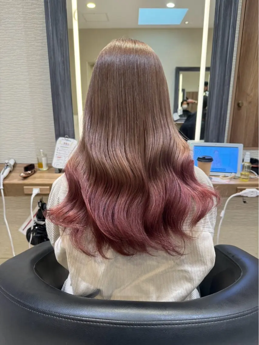 ロング カラー ふわっと抜け感🫧 ブラウンベージュ🤎のヘアスタイル