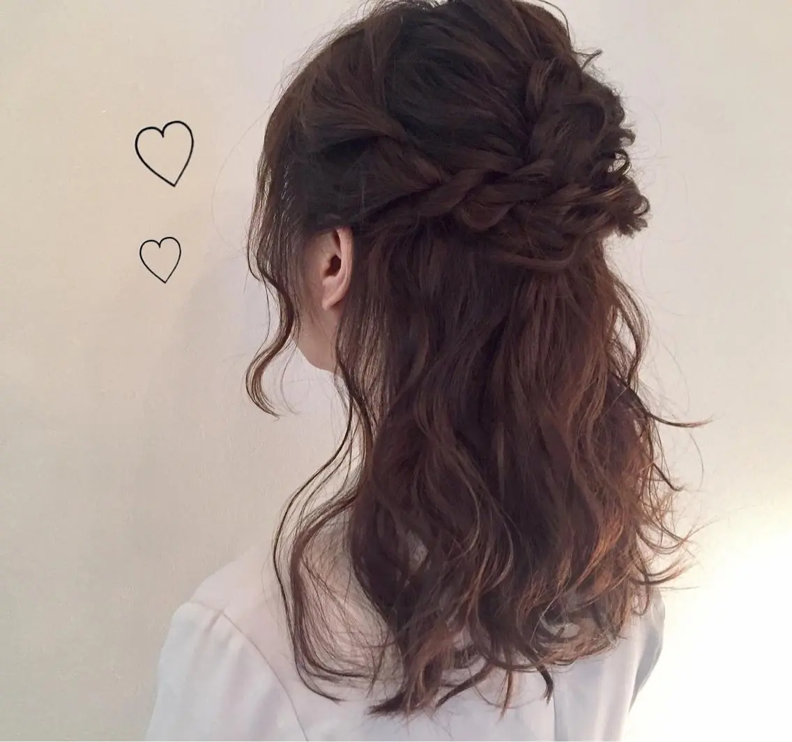 セミロング ヘアアレンジ ハーフアップ 結婚式・ブライダル 市川 千夏のヘアスタイル