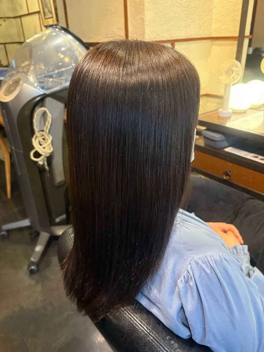 ロング 那須 琴美のヘアスタイル