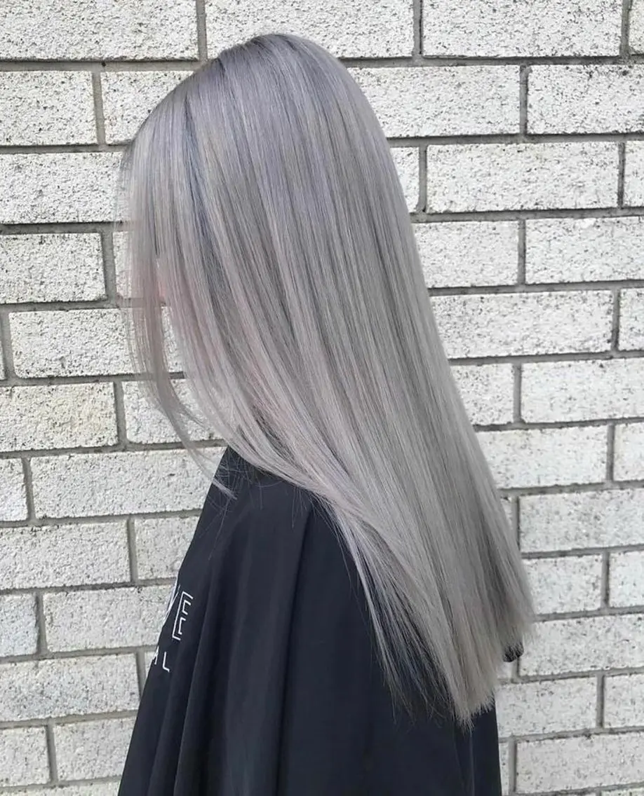 カラー ヘアカラー ハイトーンカラー‪ ‎🤍shota✨️のヘアスタイル