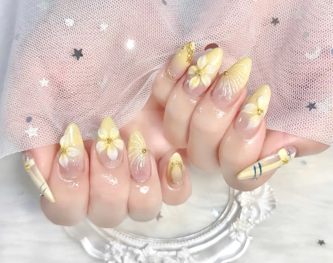 ネイル チークネイル 長さ出し フレンチネイル ジェルネイル グラデーション ハンドネイル THANHTHANH NAILのネイルデザイン