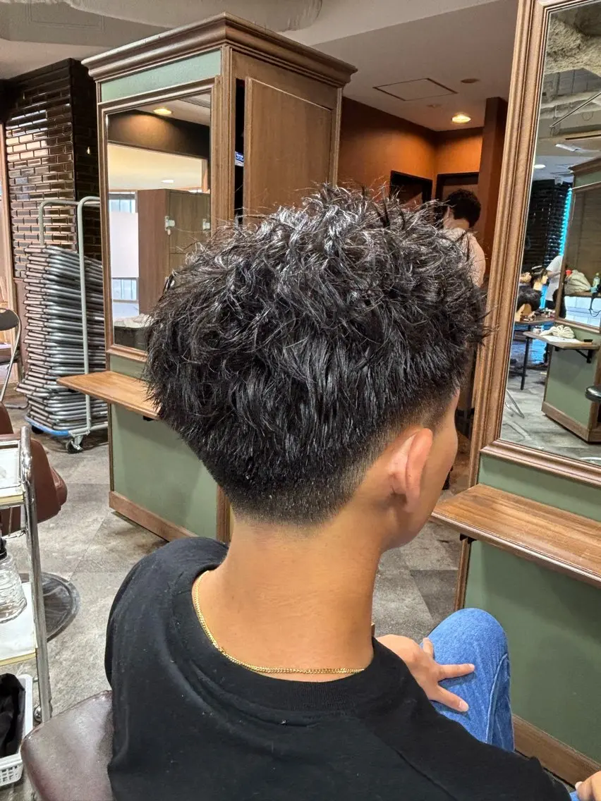 ショート 下津浦 竜成のヘアスタイル