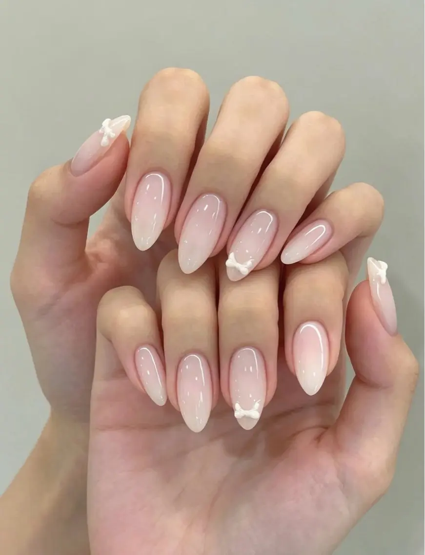 ネイル チークネイル 長さ出し フラッシュネイル フレンチネイル グラデーション ハンドネイル Lenie Nail Salonのネイルデザイン