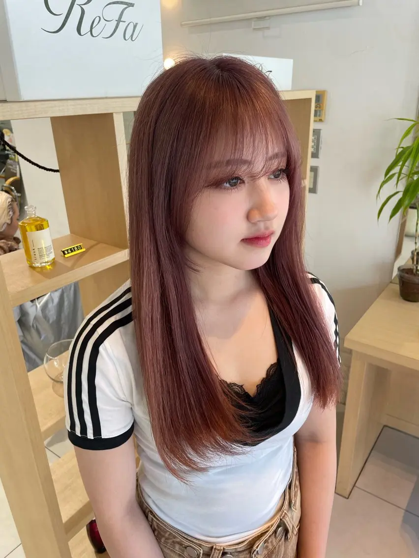 ロング 顔まわりレイヤー 姫カット 韓国風ヘア レイヤーカット ロング 🧸SAKI🎀 韓国レイヤーのヘアスタイル