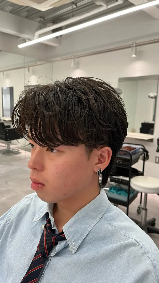 ミディアム パーマ メンズ 高橋 周のヘアスタイル