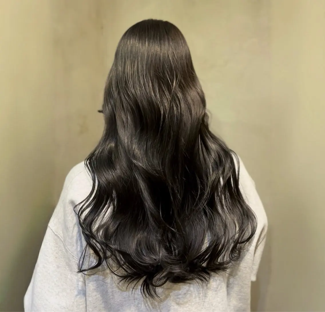 ロング カラー 透明感カラー ヘアカラー トリートメント ⚜️ブリーチ× 透明感✨Hayatoのヘアスタイル