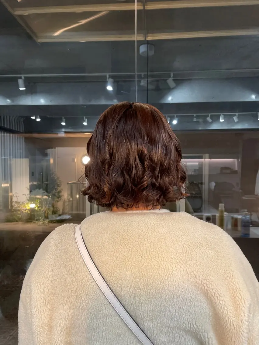 ミディアム カラー パーマ カット パーマ 表参道🌿赤み消し カラー/チナツのヘアスタイル