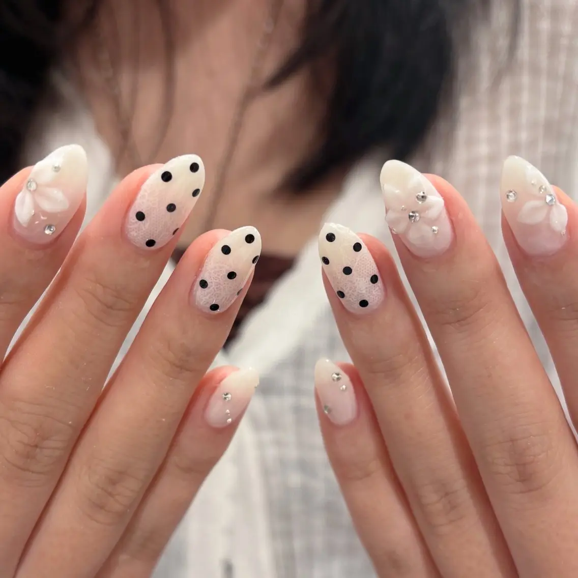 ネイル ハンドネイル nail 🐈⬛naokoのネイルデザイン
