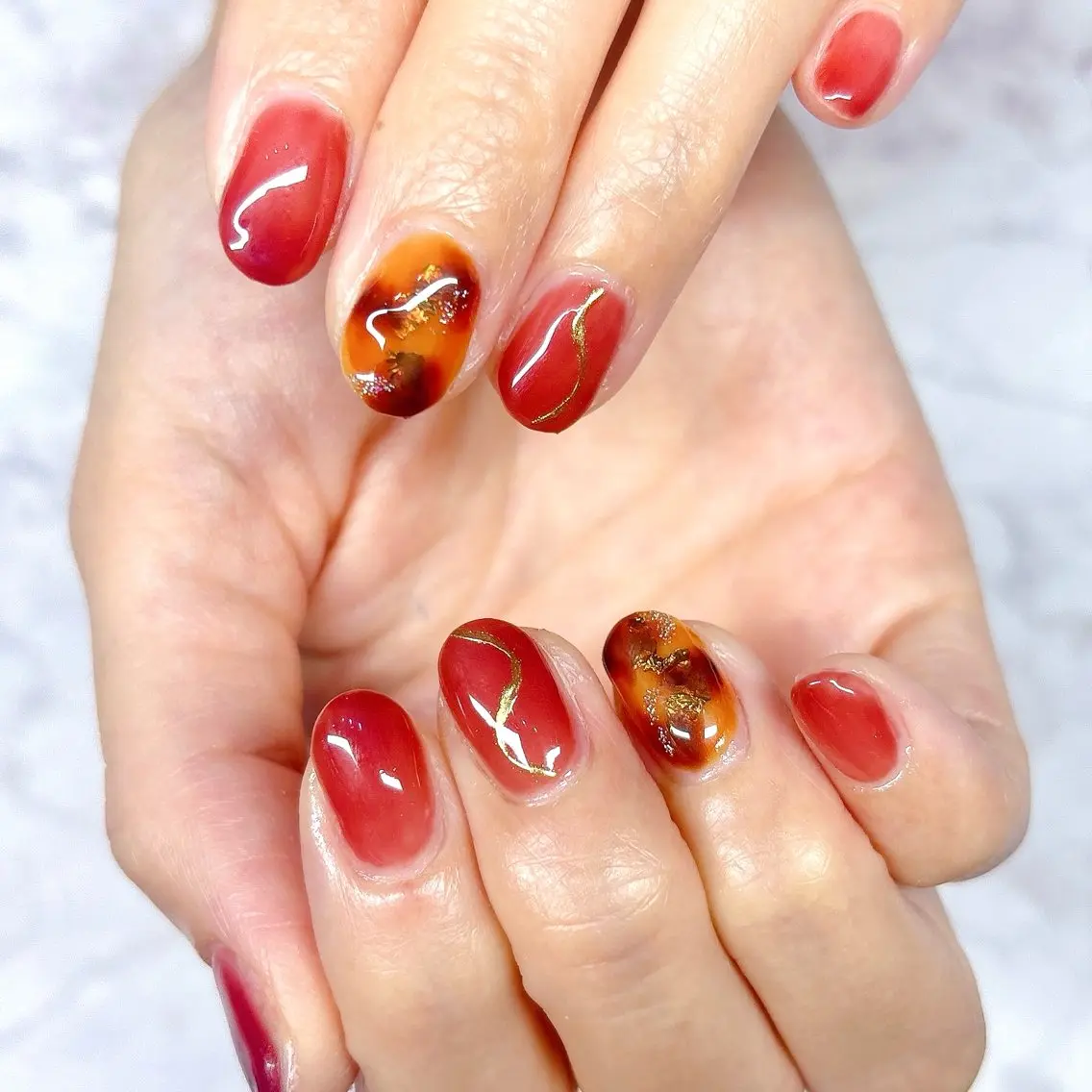 ネイル べっ甲ネイル MYu Beauty Salon  MAIのネイルデザイン