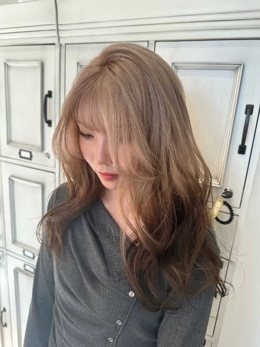 ロング 坂庭 美夢のヘアスタイル