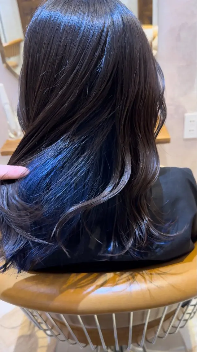 ミディアム ヘアカラー トリートメント ブリーチなしダブル カラー縮毛矯正 下野のヘアスタイル