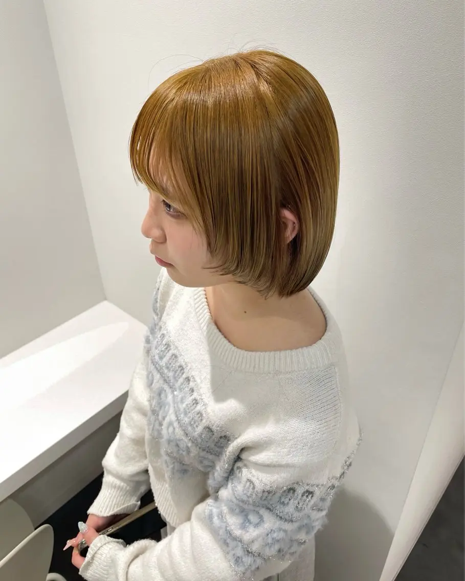 ショート カラー 佐野 えり奈のヘアスタイル
