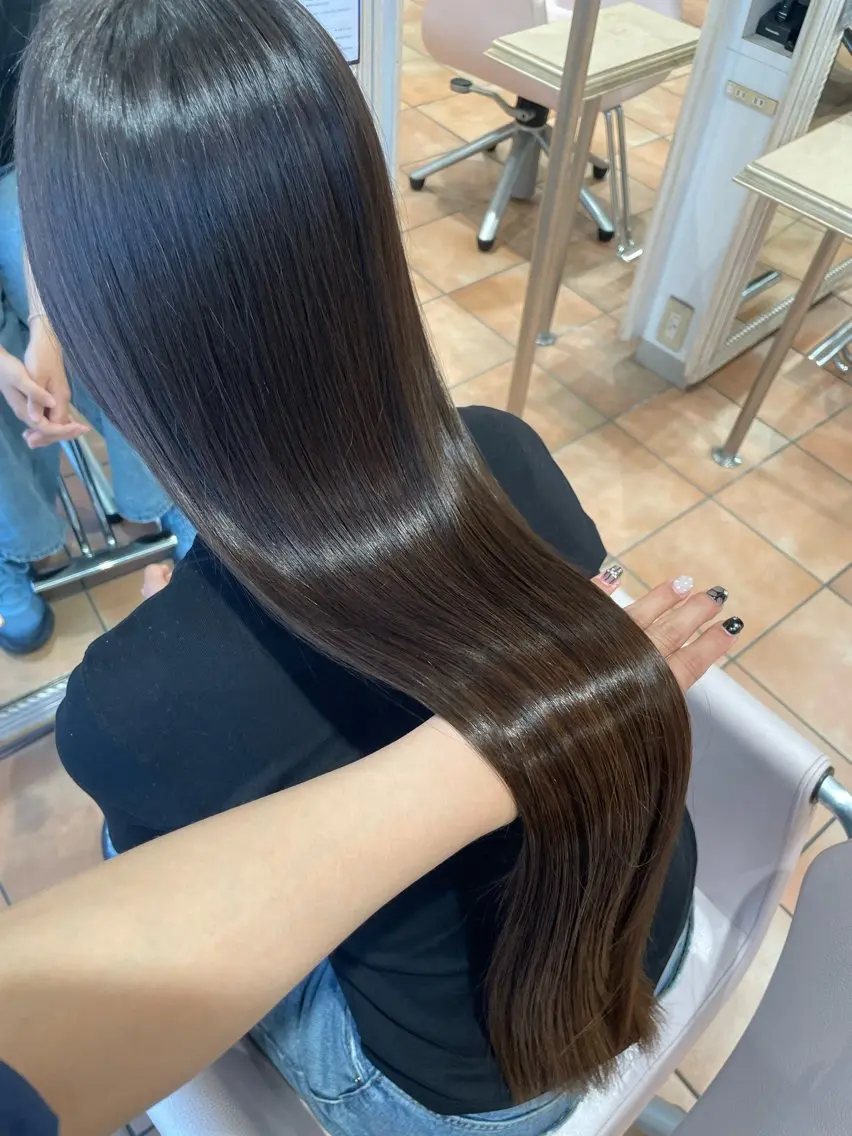 ロング トリートメント トリートメント めぞんどぼーて REINAのヘアスタイル