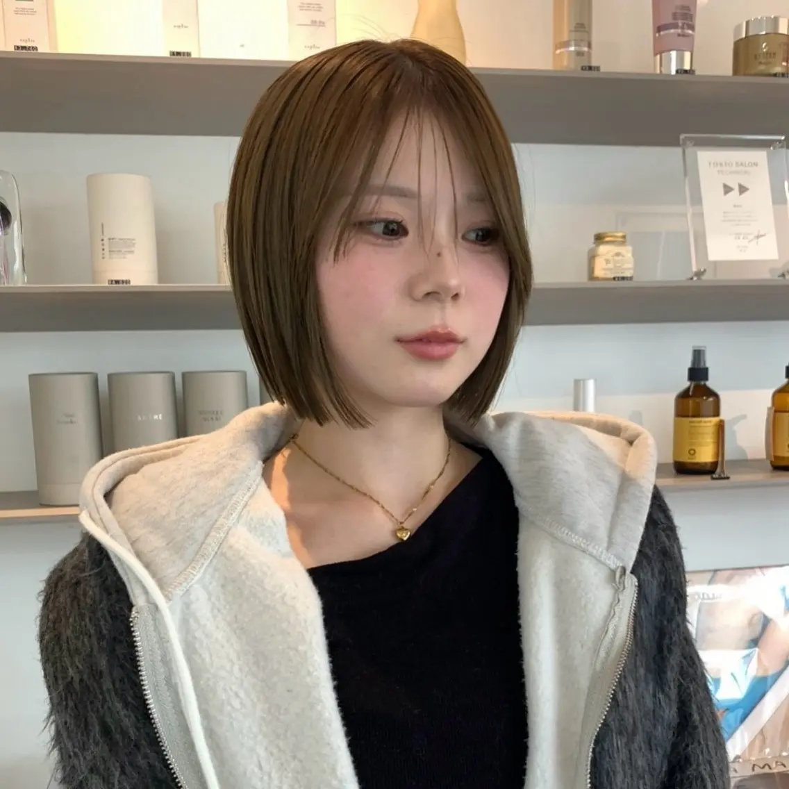 ワンカラーで明るくしたい方 トーンアップカラー⤴️✨️👩🏽の写真