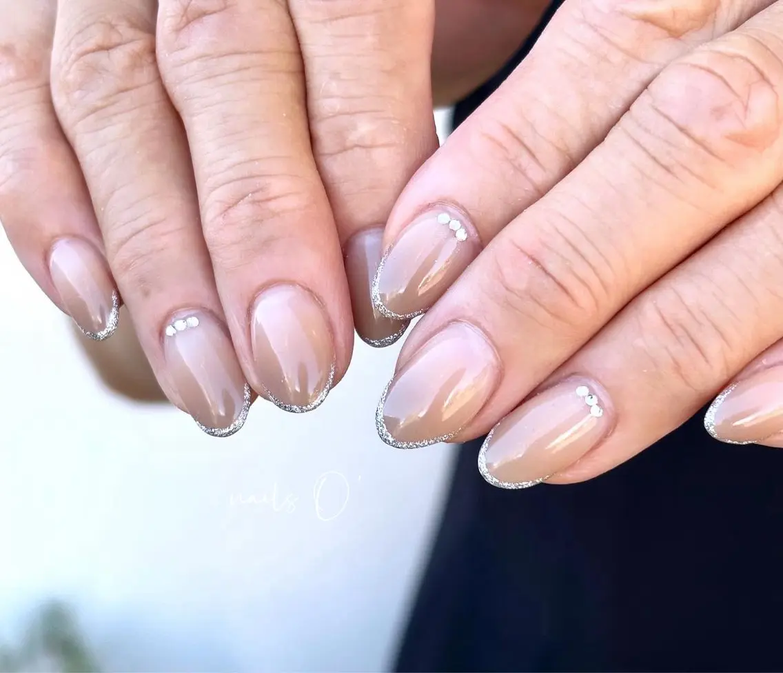 ネイル 大人可愛いネイル🎗 Hinaのネイルデザイン