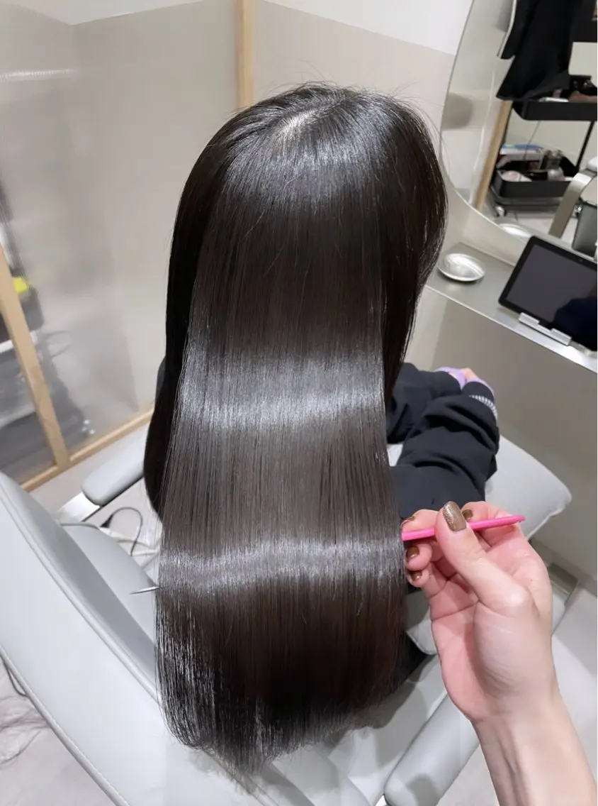 Zinaオリジナル髪質改善トリートメント+カットの写真