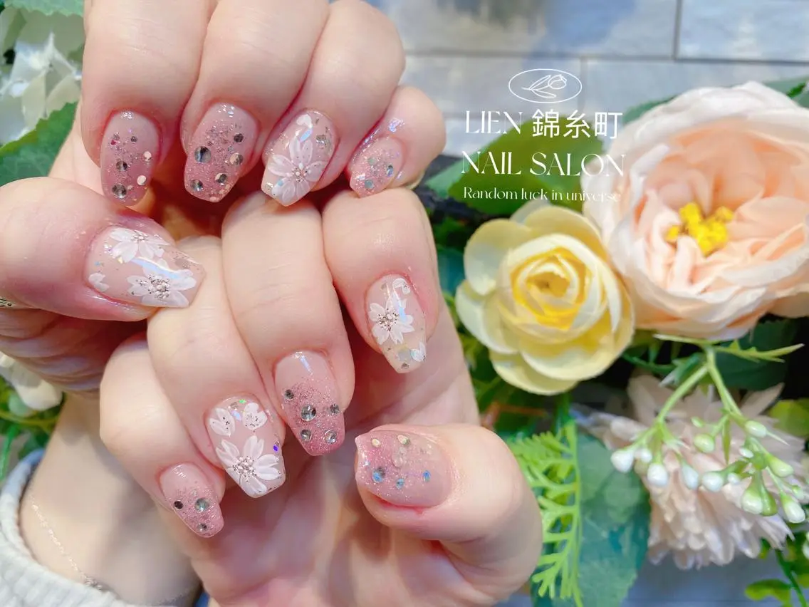 ネイル 桜ネイル ハンドネイル Lien  _リエン リエンのネイルデザイン