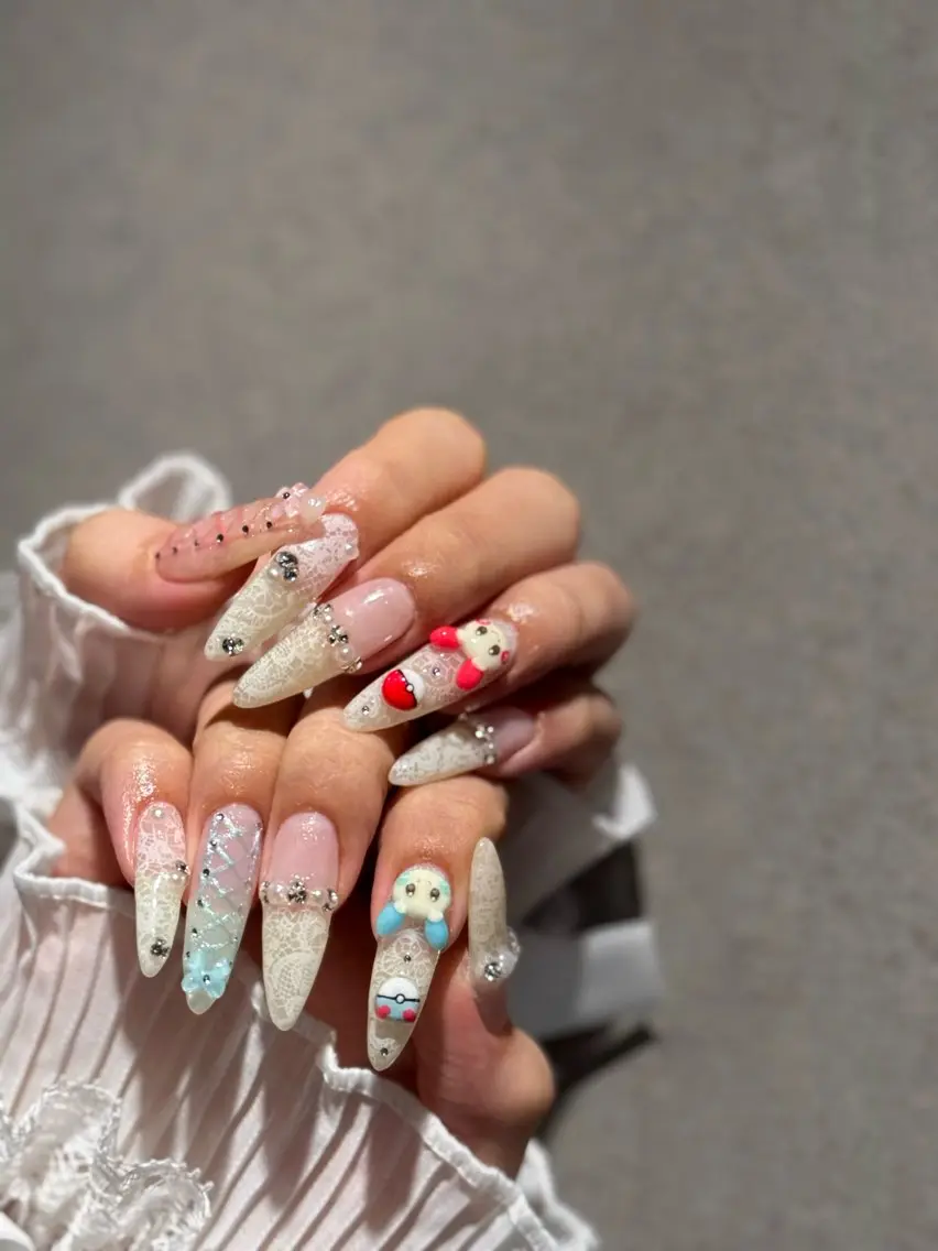 ネイル I-nailロング /ワンホン/キラキラのネイルデザイン