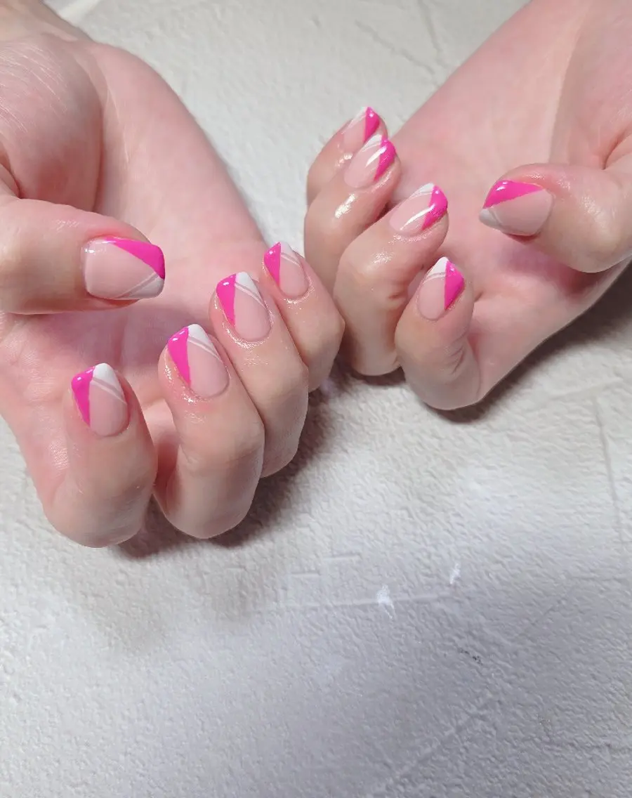 ネイル フレンチネイル オフィスネイル 赤色 夏ネイル ハンドネイル flure de neige yukiのネイルデザイン