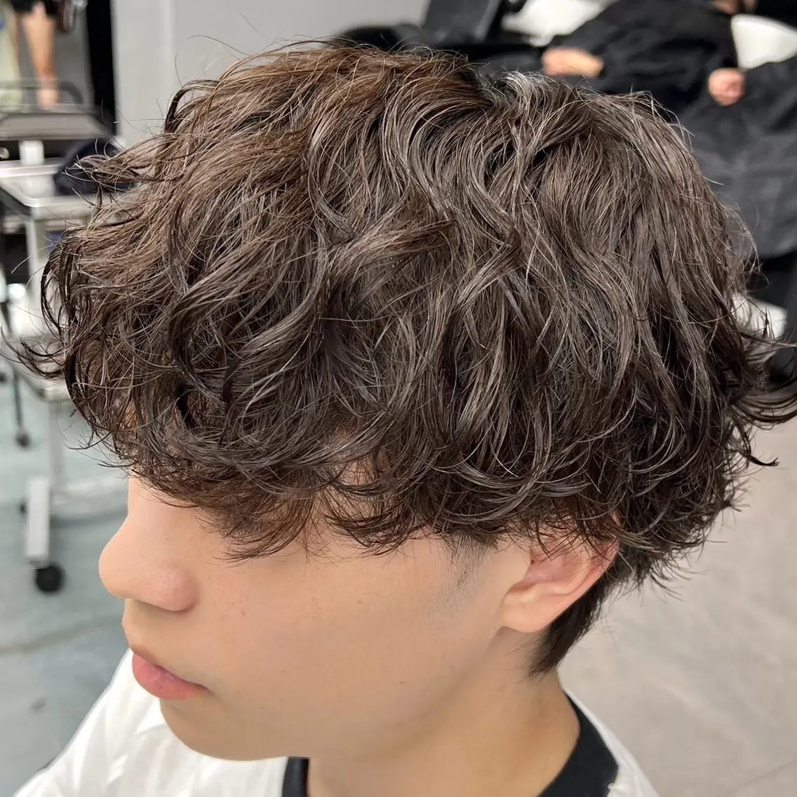 ショート カラー パーマ メンズ カット パーマ ハイトーン/パーマ/ メンズ / 新宿🌐のヘアスタイル