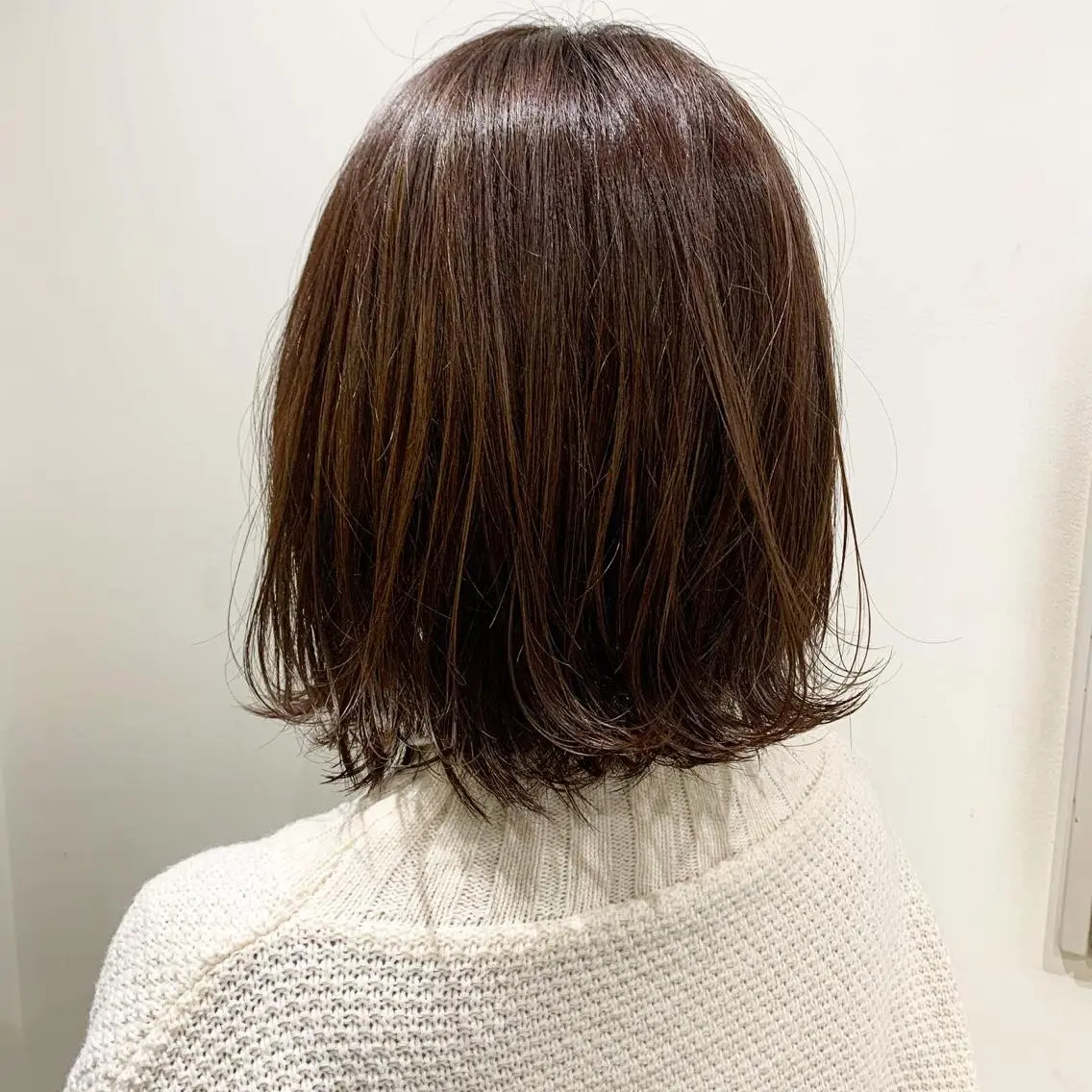 ショート カラー ブラウンカラー ミルクティーブラウン YANO MIZUKIのヘアスタイル