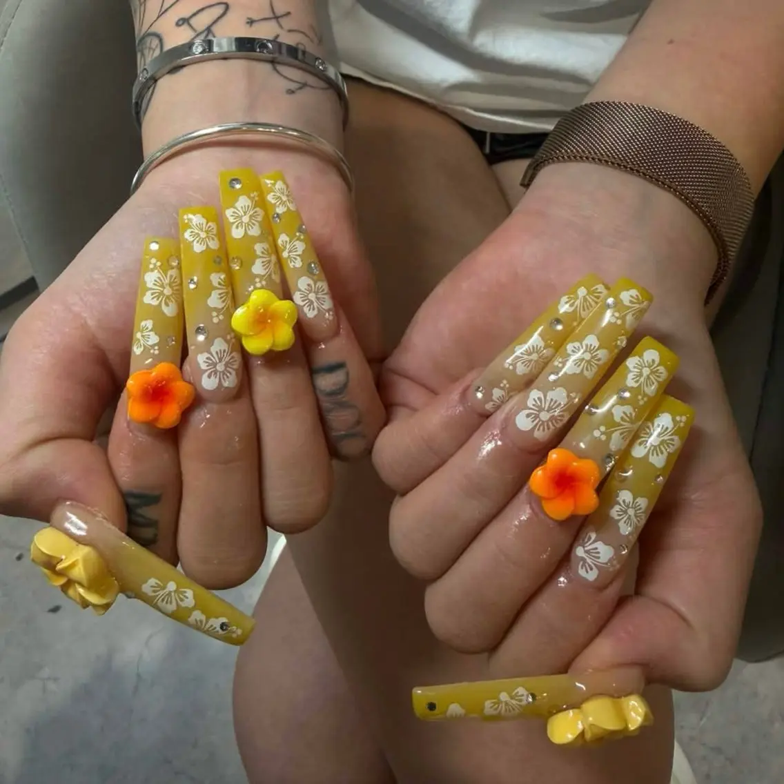 ネイル ハンドネイル IROHA nail Ami🐊🎀のネイルデザイン