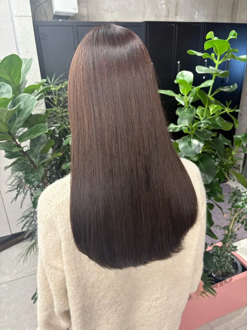 【ロング​〜​ボブ限定】カット+ 𝗔𝘂𝗷𝘂𝗮トリートメント🍃の写真