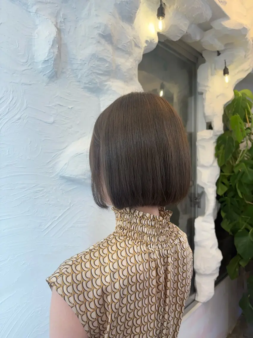 ショート カラー ベージュカラー 透明感カラー ヘーゼル ボブ カット ヘアカラー ✨韓国/透明感カラー ✨すみれのヘアスタイル