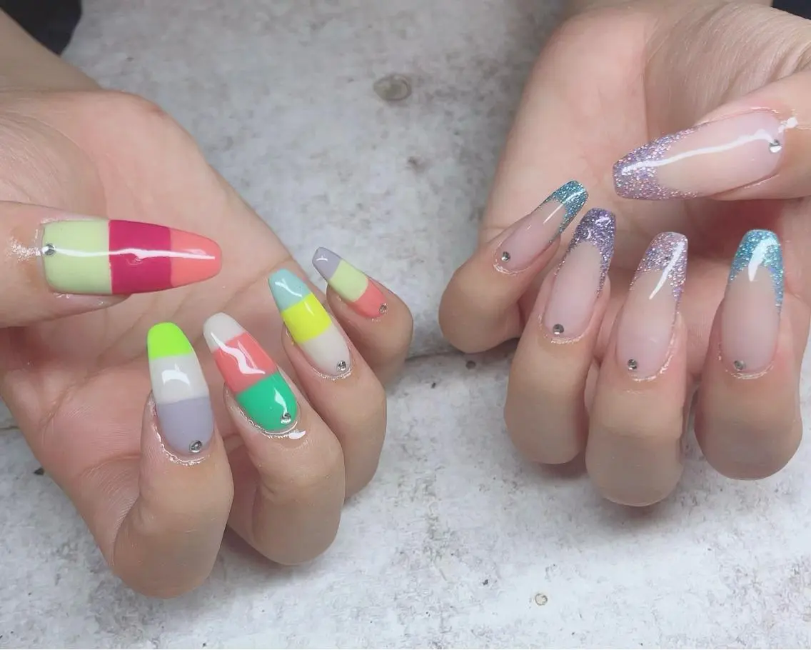 ロング ネイル フラッシュネイル フレンチネイル ラメ(グリッター) ハンドネイル Nail_by N1のネイルデザイン