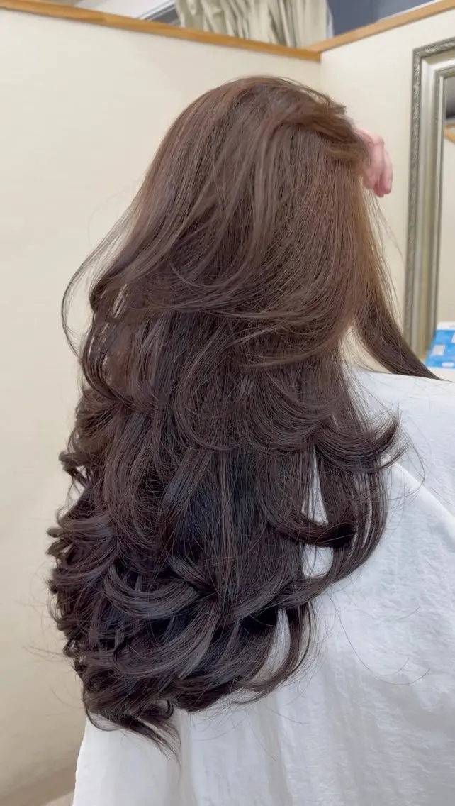 ロング 韓国×海外レイヤー/ ISSEIのヘアスタイル