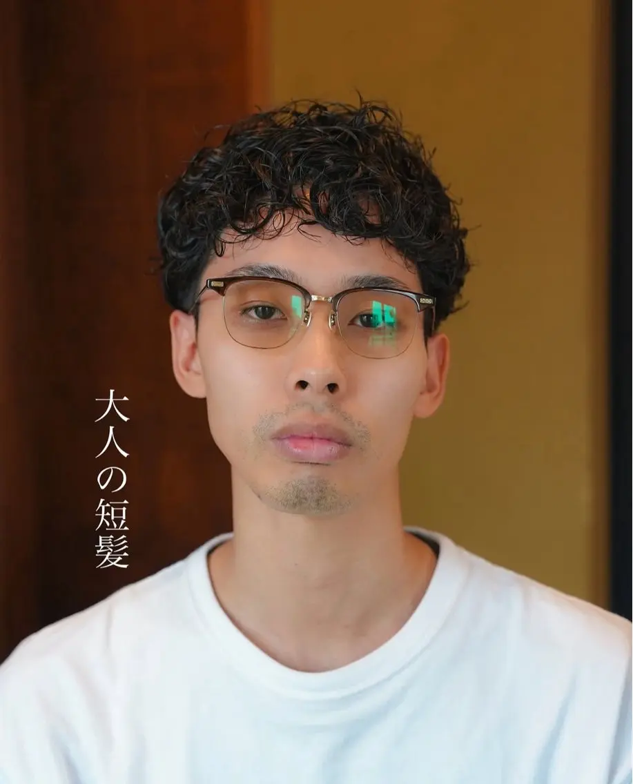 メンズカット+ハードパーマの写真