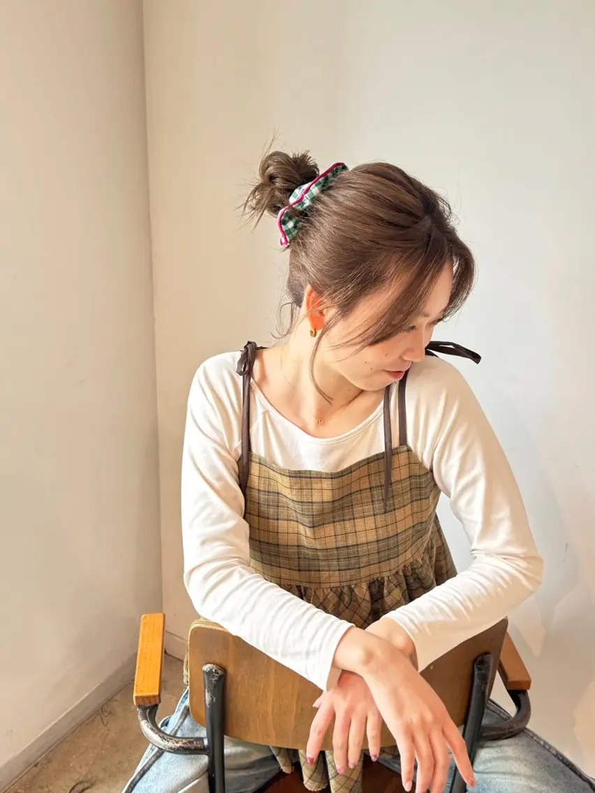 セミロング カラー ヘアアレンジ お団子ヘア ブリーチ ヘアカラー トリートメント 無料モデル募集/韓国 ヘア/ボブ/Rinのヘアスタイル