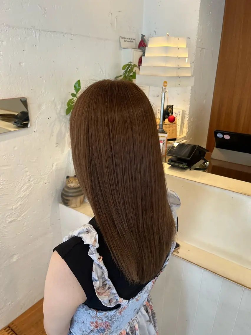 ロング ヘアカラー 栗林 惟のヘアスタイル