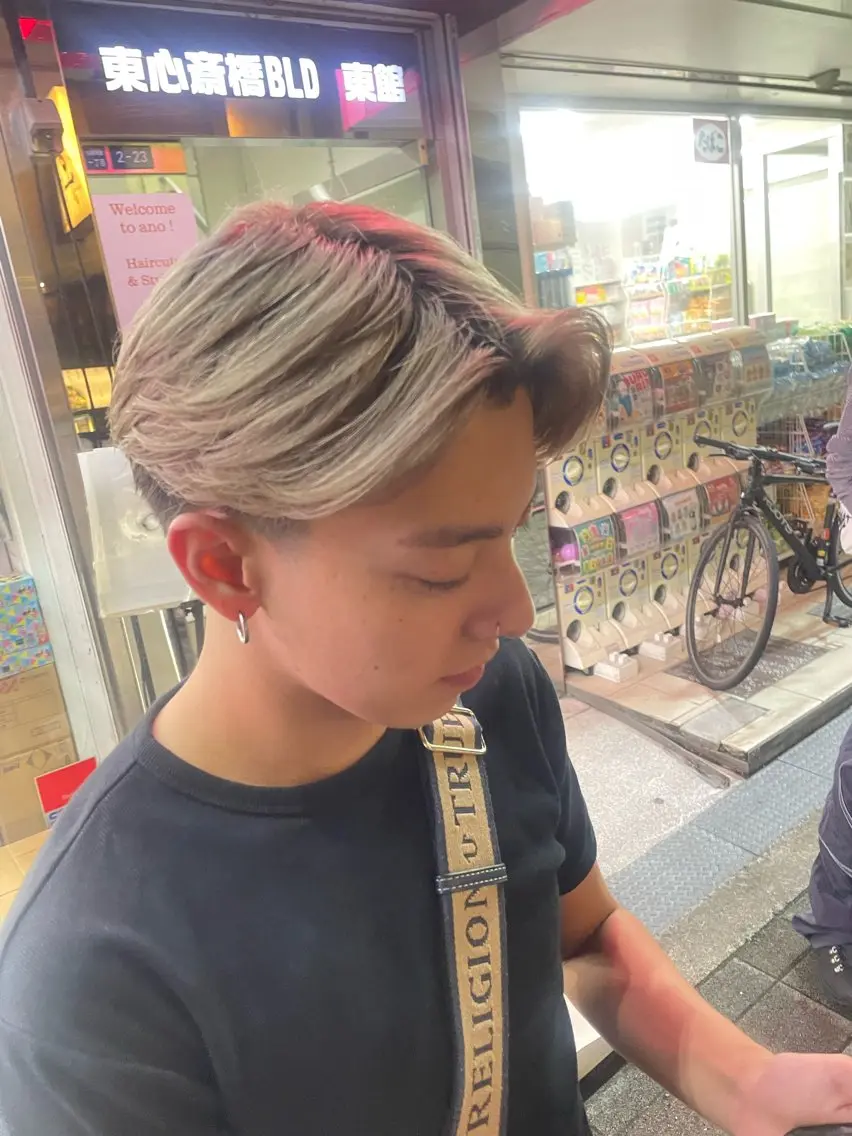 ショート カラー メンズ ベージュカラー ミルクティーベージュ ヘアカラー 🔥メンズカラー職人 🔥音登のヘアスタイル