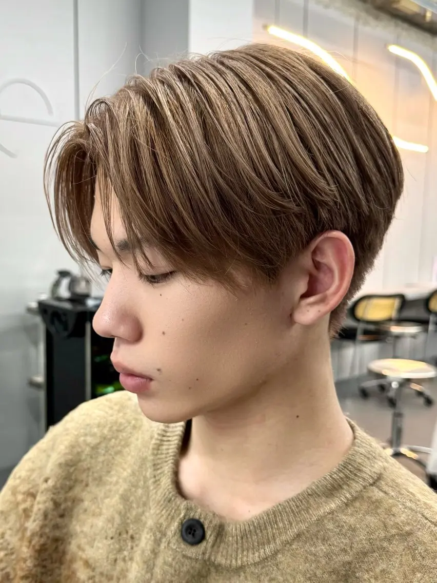 カラー メンズ センターパート ダウンパーマ カルマパーマ メンズ韓国風 マッシュ ヘアカラー トリートメント Ayuki /福岡/メンズカットのヘアスタイル