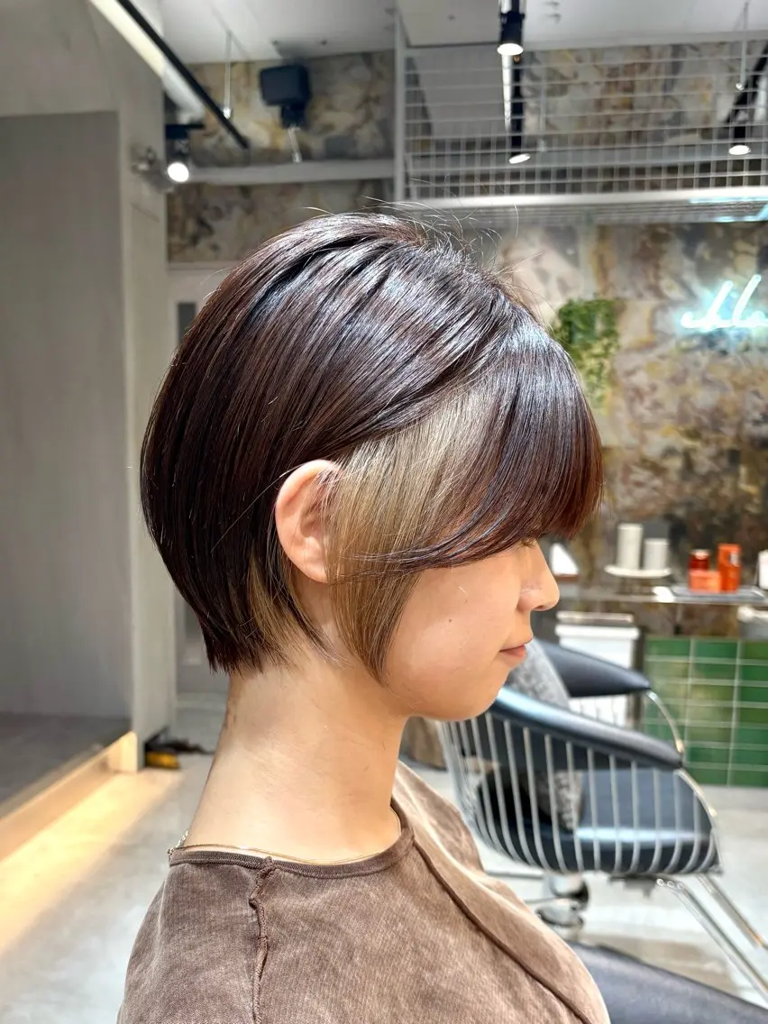 ショート カット ヘアカラー トリートメント 🩵縮毛矯正/ブリー チ/髪質改善/いつかのヘアスタイル